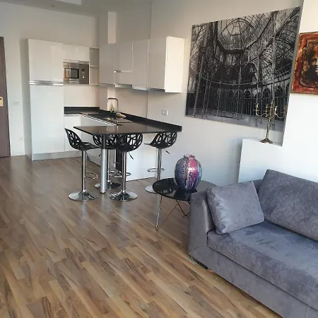 Appartement Michelangelo 30 *